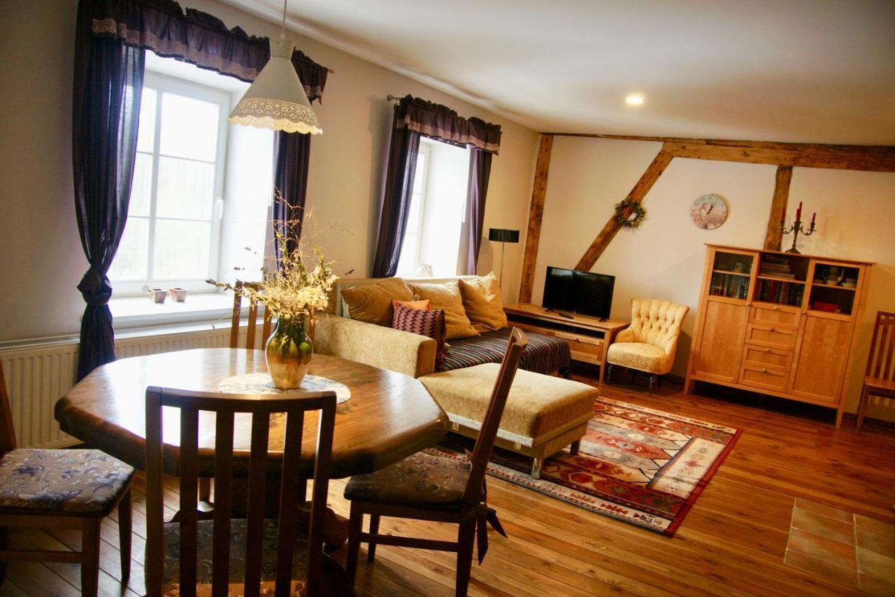 Bear Manor Lacu Muizina Apartment Pale Exterior photo