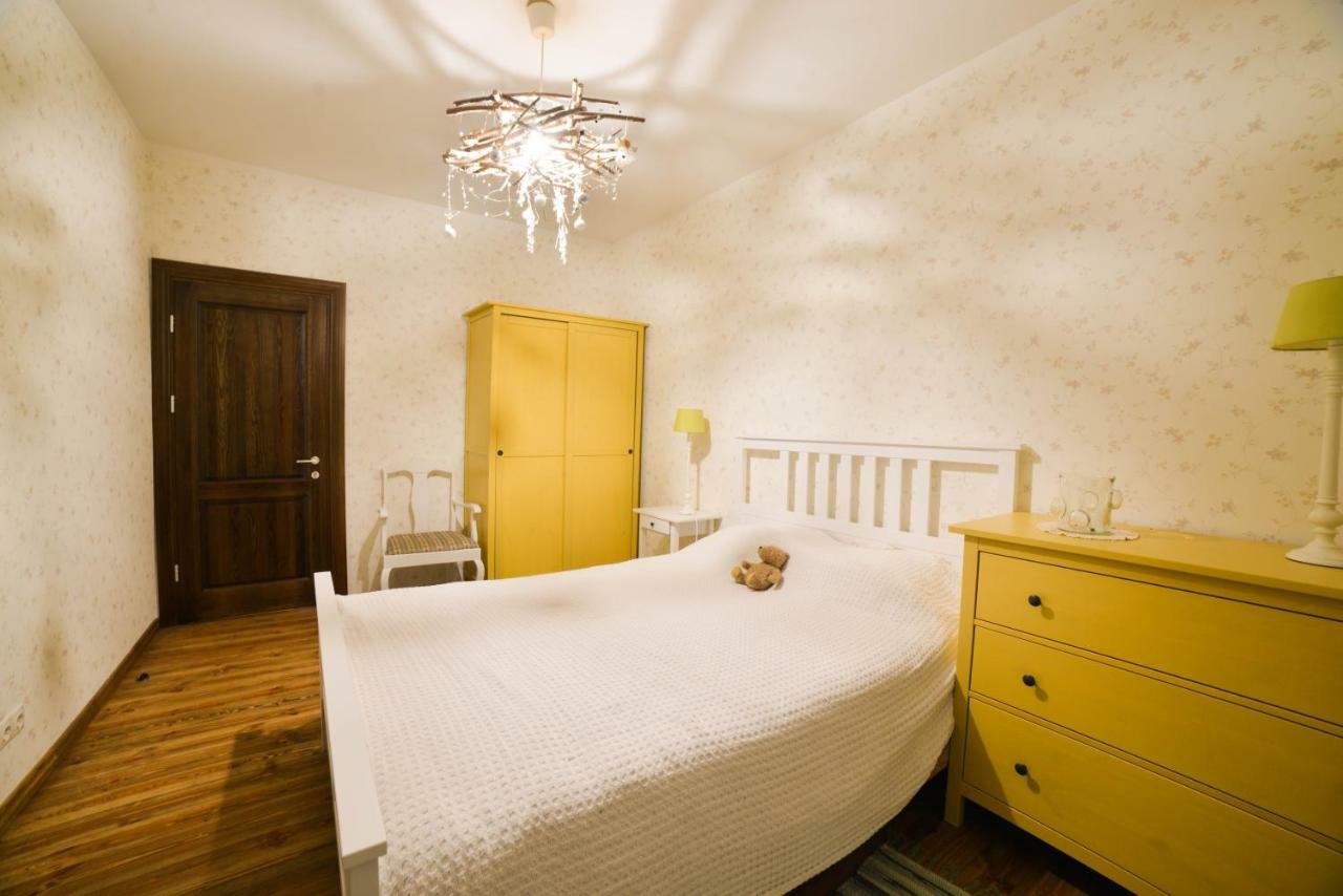 Bear Manor Lacu Muizina Apartment Pale Exterior photo