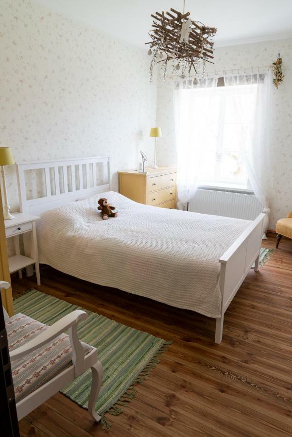 Bear Manor Lacu Muizina Apartment Pale Exterior photo
